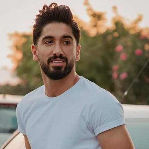 آهنگ جواد عباسی بالای محله